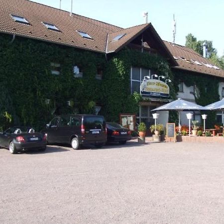 Hotel Restaurant Zur Hexe Uberherrn Экстерьер фото