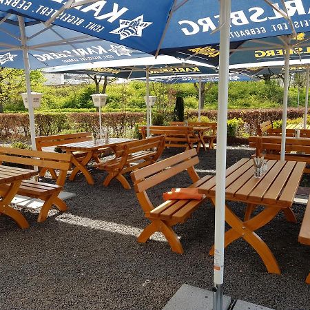 Hotel Restaurant Zur Hexe Uberherrn Экстерьер фото