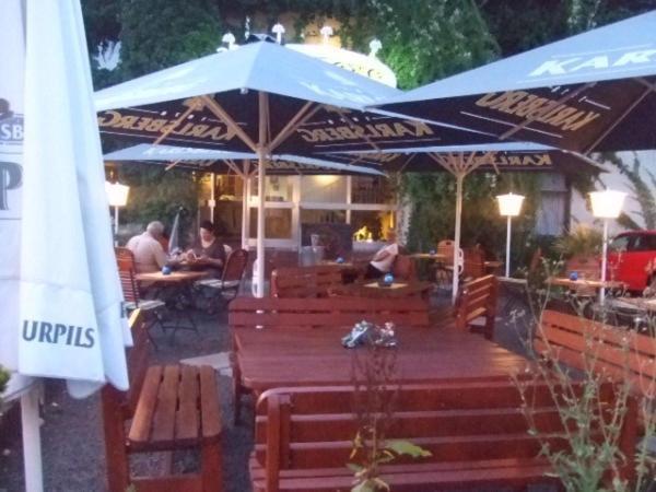 Hotel Restaurant Zur Hexe Uberherrn Экстерьер фото